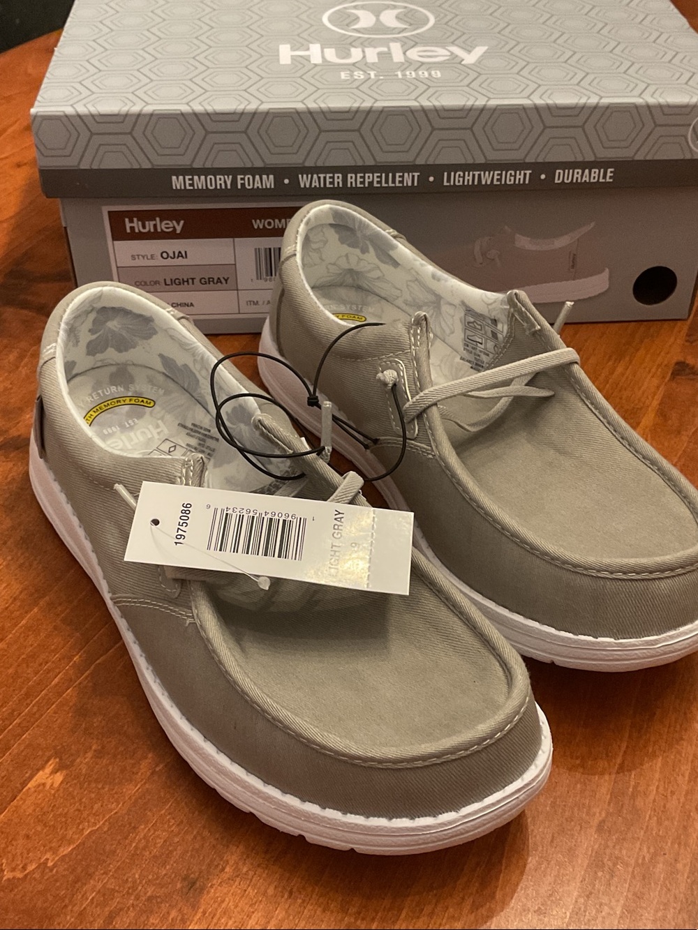 Hurley Ojai women’s Lightweight Slip-On Sneakers - Light Gray